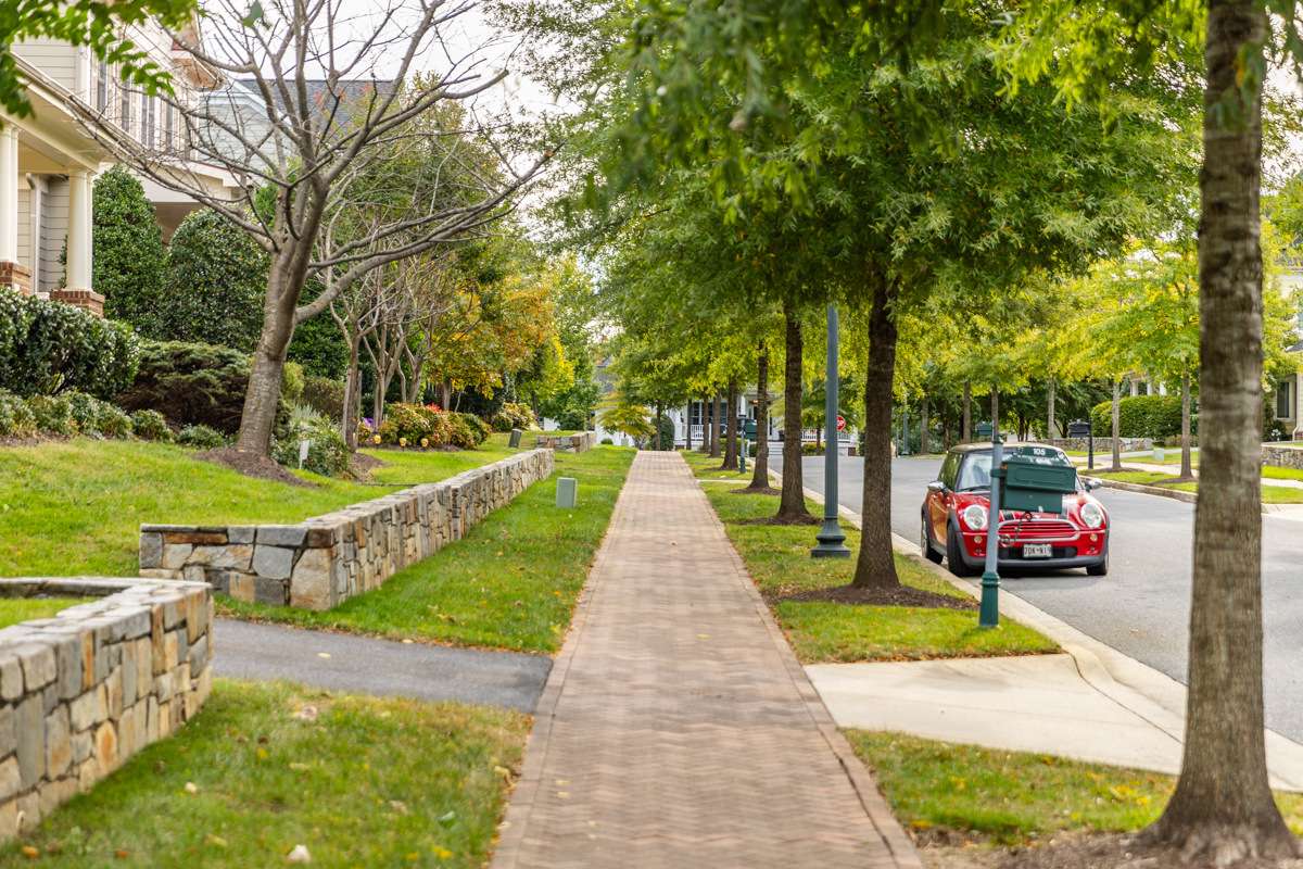 Chestnut HOA paver sidewalk 4