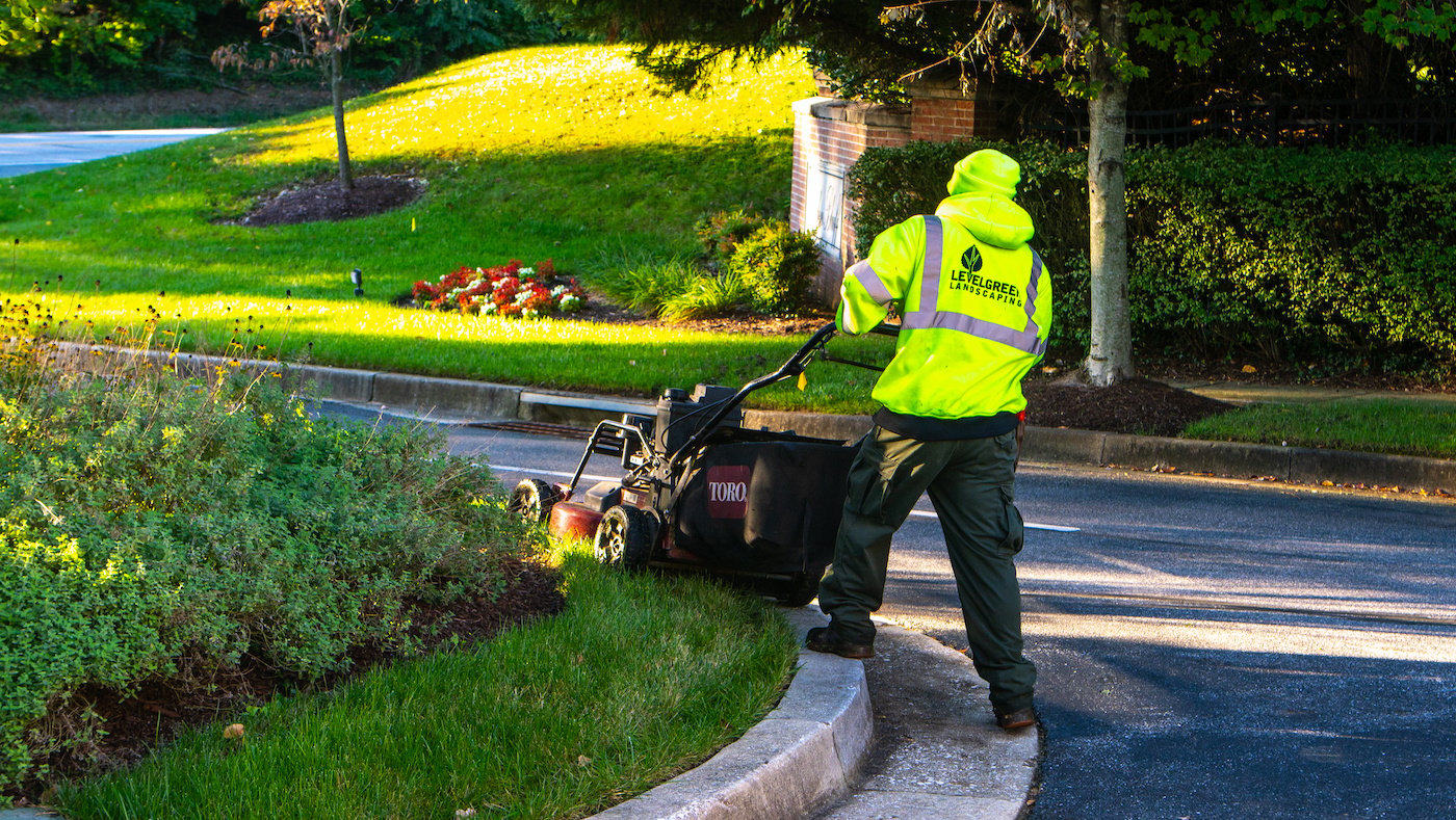 Hidden Bloff HOA crew mowing 