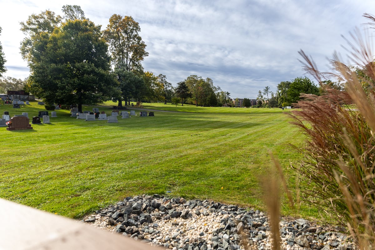 Parklawn Cemetary large green grass 2