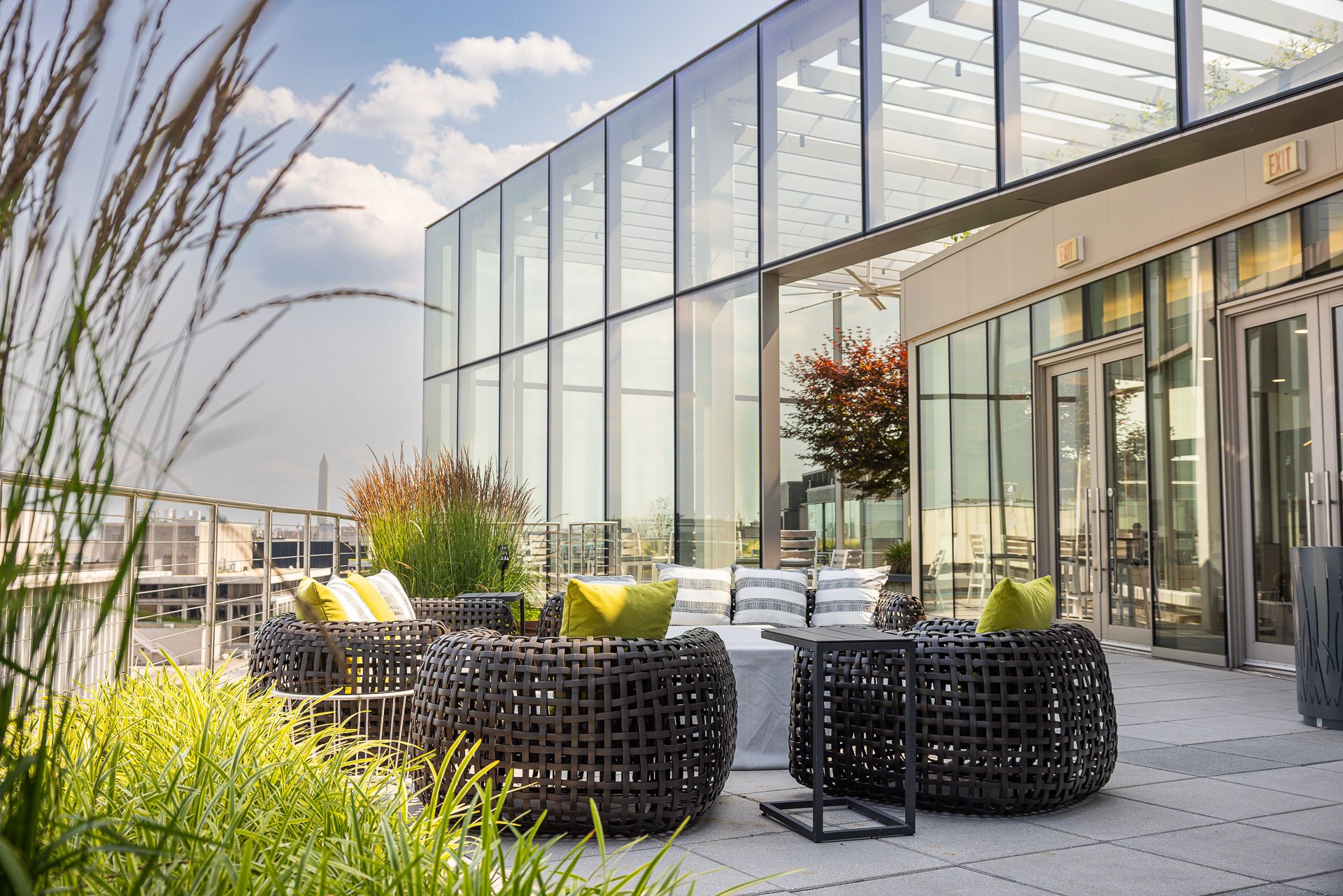1200 17th Street landscape beds rooftop outdoor seating 8