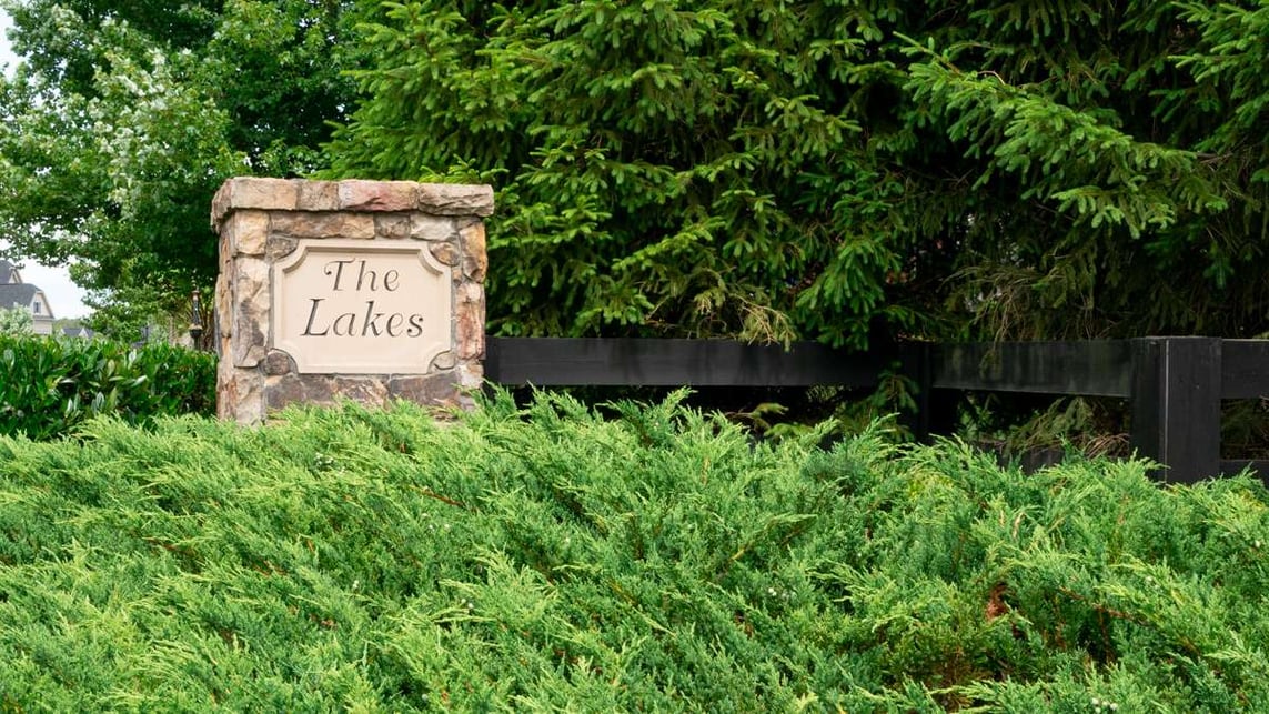 Loudoun Meadows HOA commercial landscaping The Lakes monument sign juniper