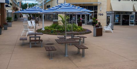outdoor seating landscape 