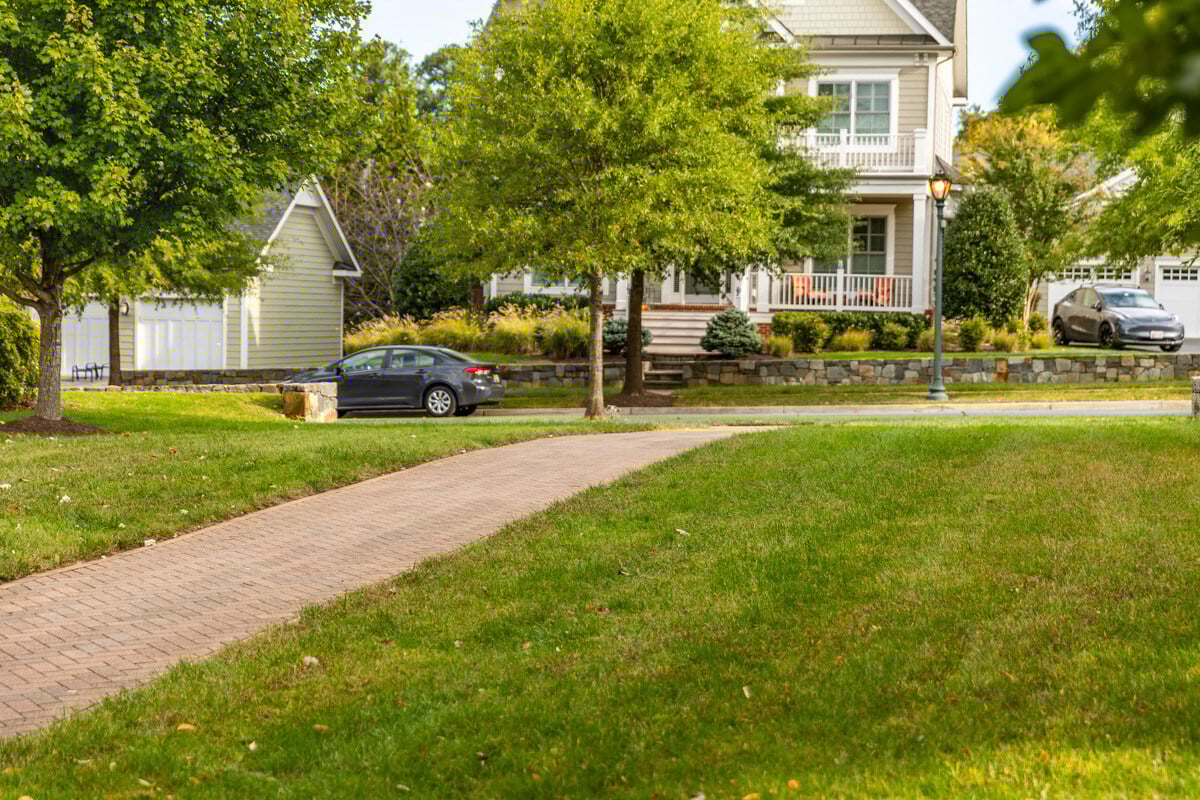 lawn in HOA with green grass