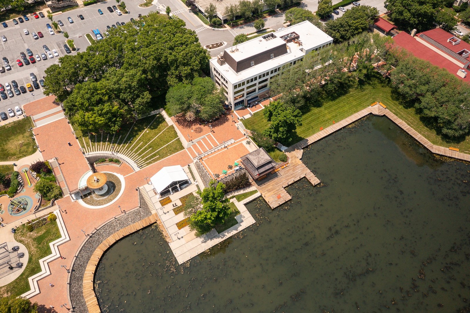 Columbia Lakefront walking paths landscape beds aerial 4