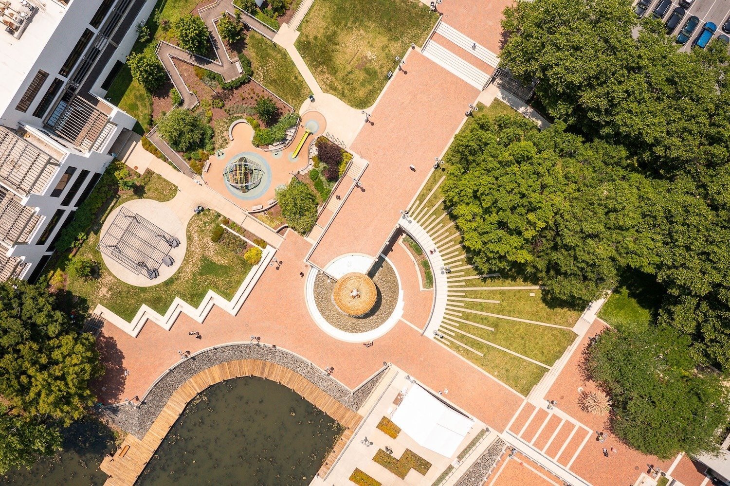 Columbia Lakefront walking paths landscape beds aerial 6