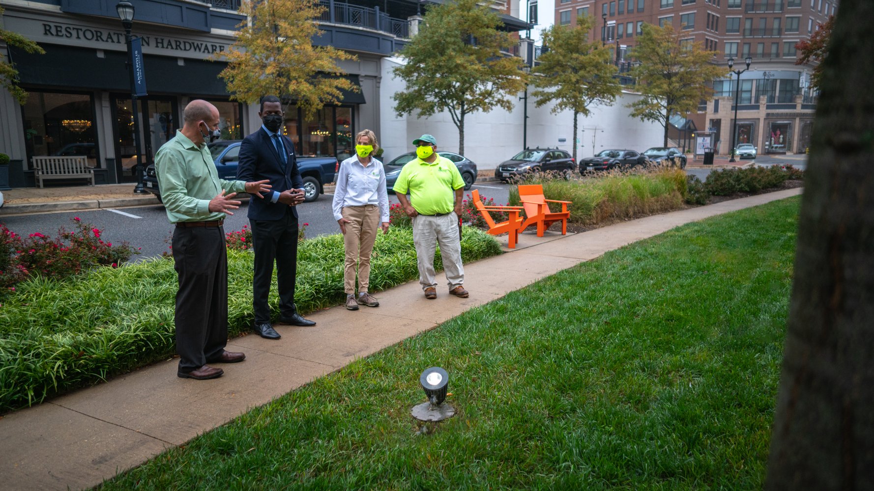 LevelGreen Commercial Account Manager meeting with customer inspection lawn 6