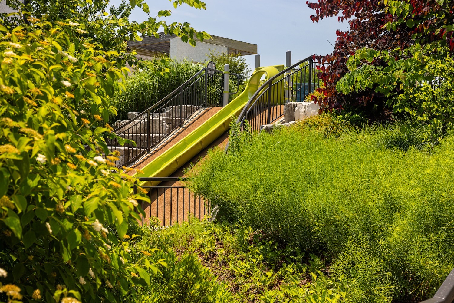Columbia Lakefront landscape beds slide on hill 