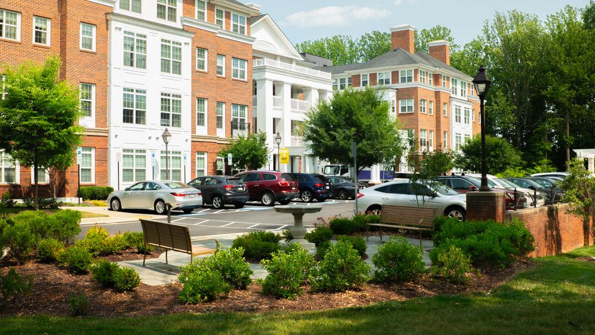 Brightview Senior Living commercial landscaping seating area